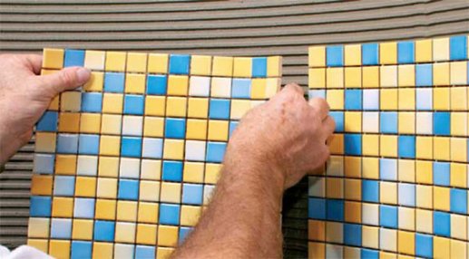 Укладання мозаїчної плитки