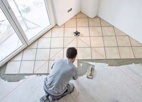 Укладання плитки для підлоги