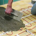 Укладання плитки для підлоги у ванній і на кухні: технологія і способи розкладки